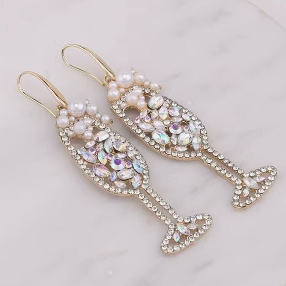 🥂 Betsy Johnson sparkling crystal glass dangle bubbling champagne earrings 🥂 - Picture 4 of 8